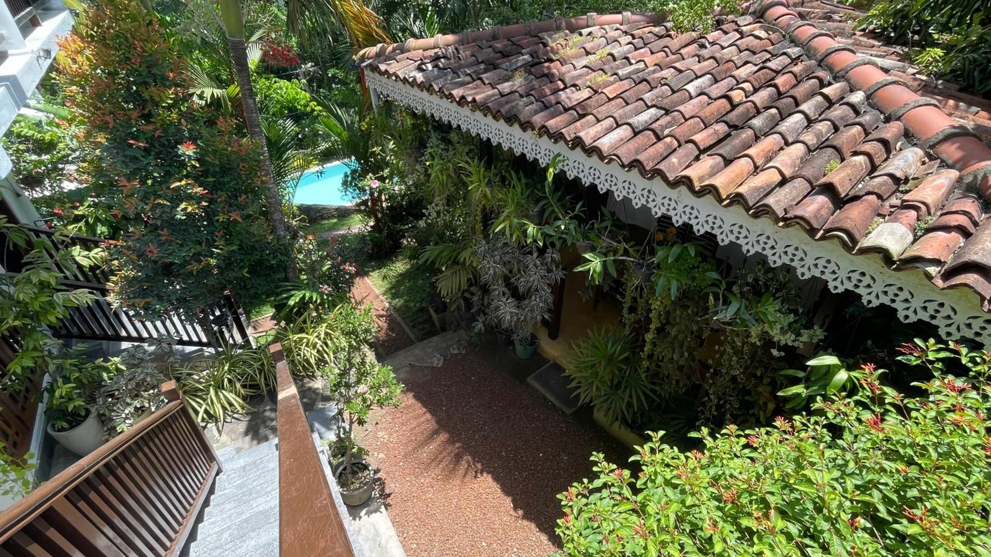 Bouganvilla House Unawatuna Exterior photo