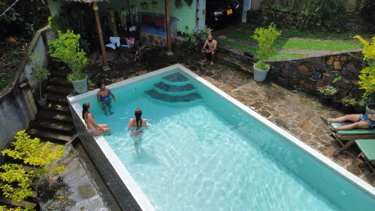Bouganvilla House Unawatuna Exterior photo